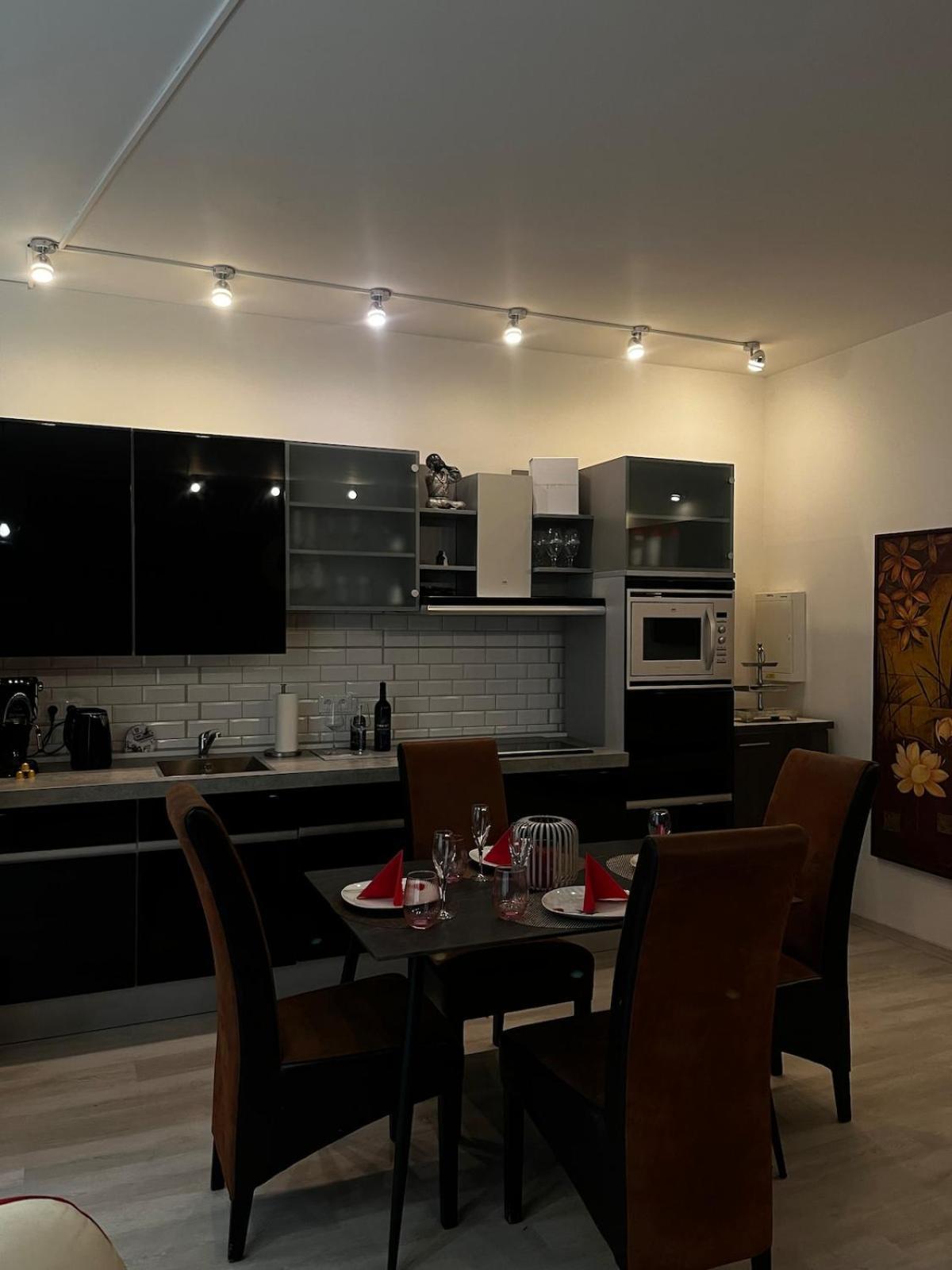 Apartment U Parku Parukarka *